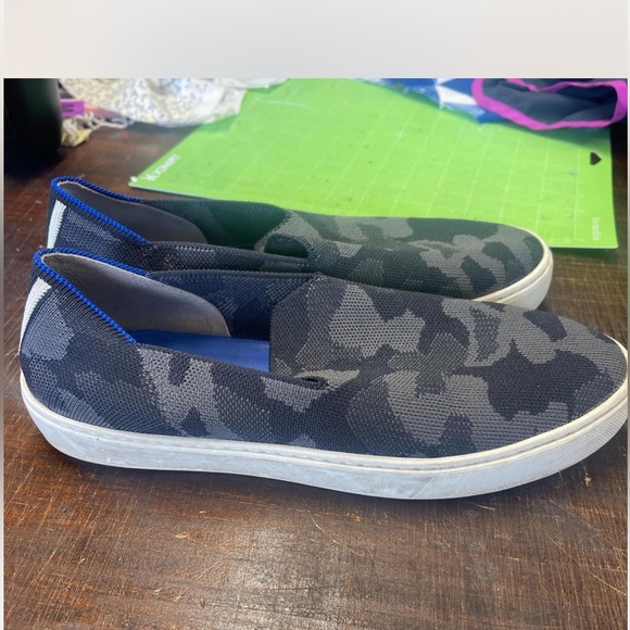 Camo Rothy’s 9.5 - Picture 2 of 4